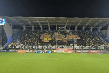 Leonard Doroftei a asistat la meciul Petrolul - Dinamo din tribune.