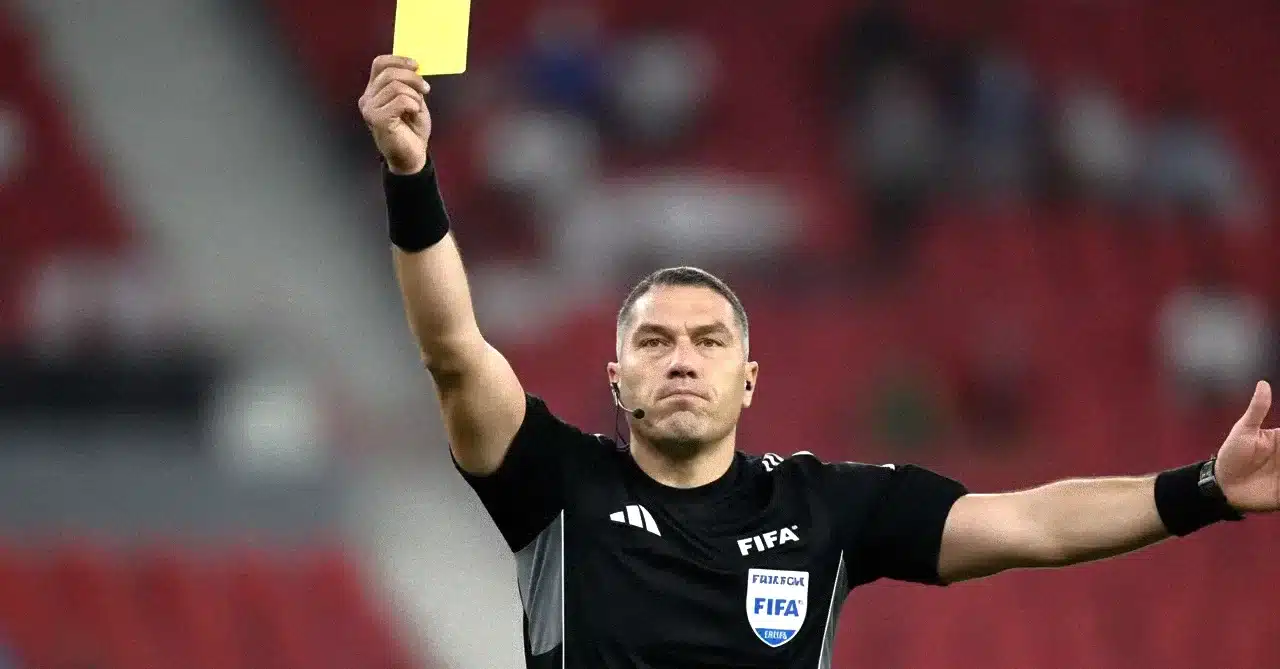 Cum își menține Istvân Kovâcs disciplina pentru marile stadioane