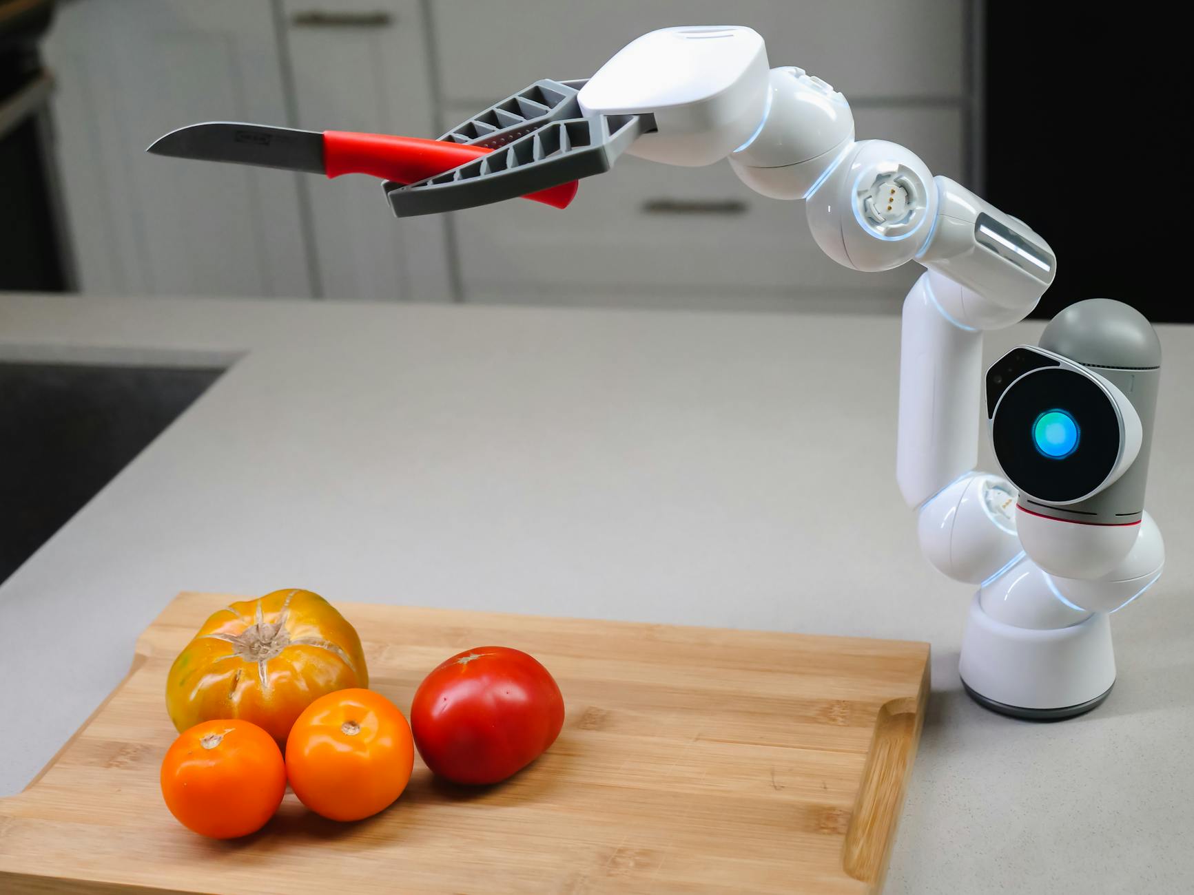 Top 10 roboți de bucătărie nelipsiți în 2026