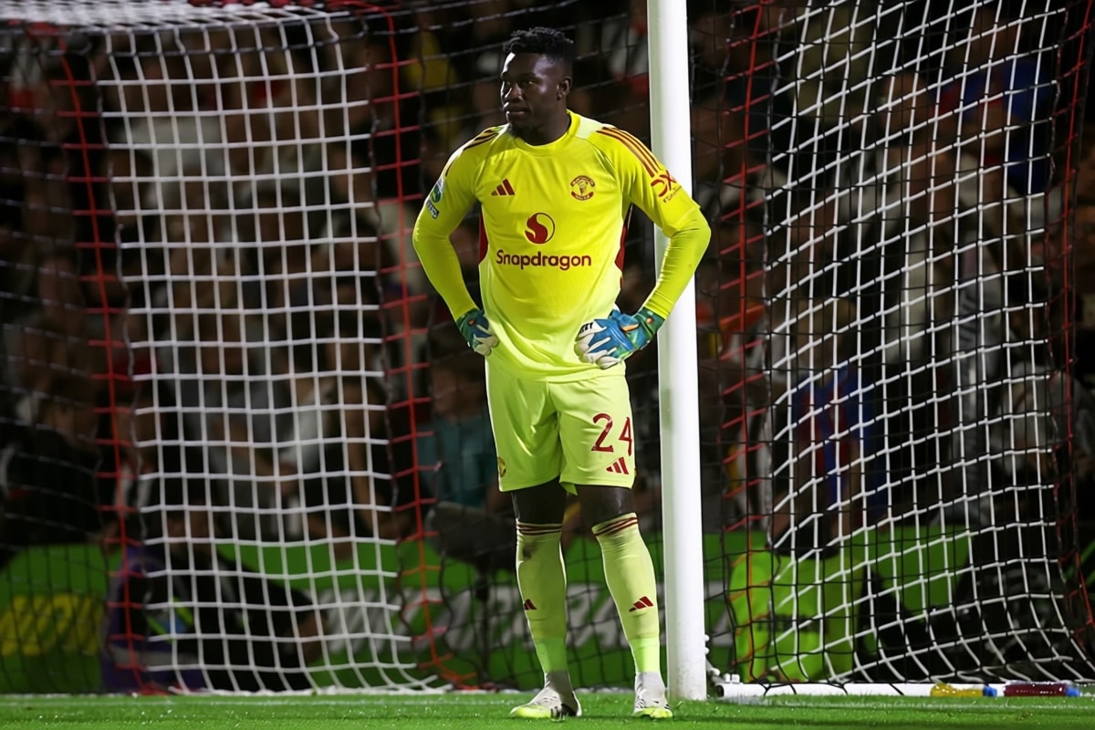 Portarul Onana vrea să plece de la Manchester United după prima stagiune