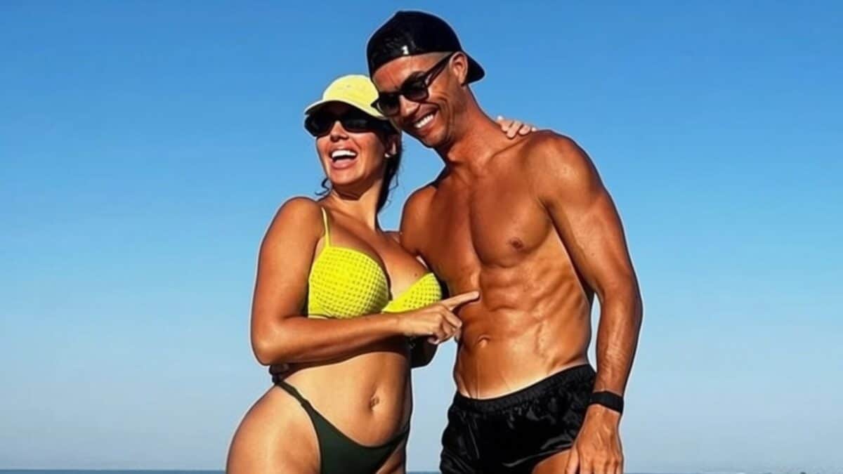 Ronaldo și Georgina afișează o avere de 17,8 milioane de euro într-o singură poză