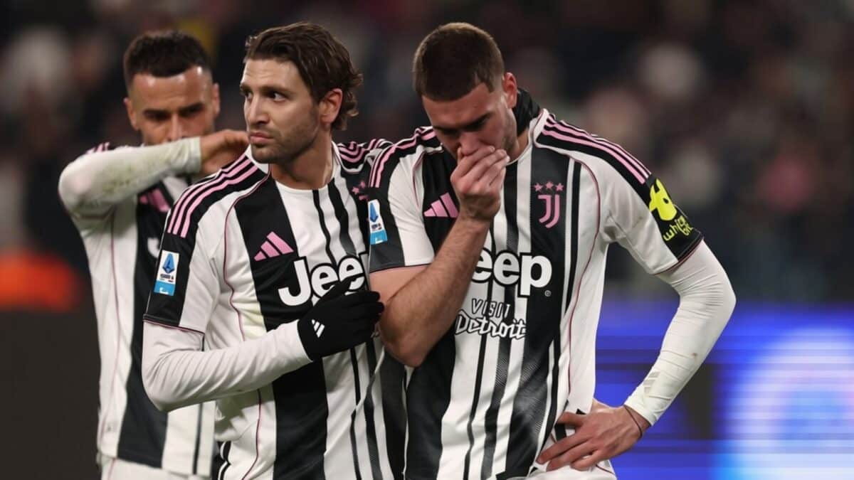 Juventus îi pune pe masă lui Vlahovic un nou contract cu salariul înjumătățit