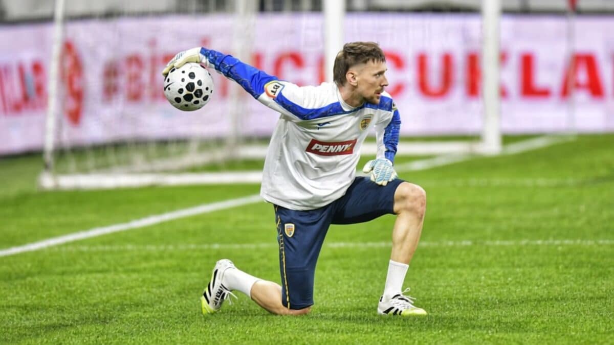 Ionuț Radu a decis! Portarul de 28 de ani forțează titularizarea în meciul cu Turcia