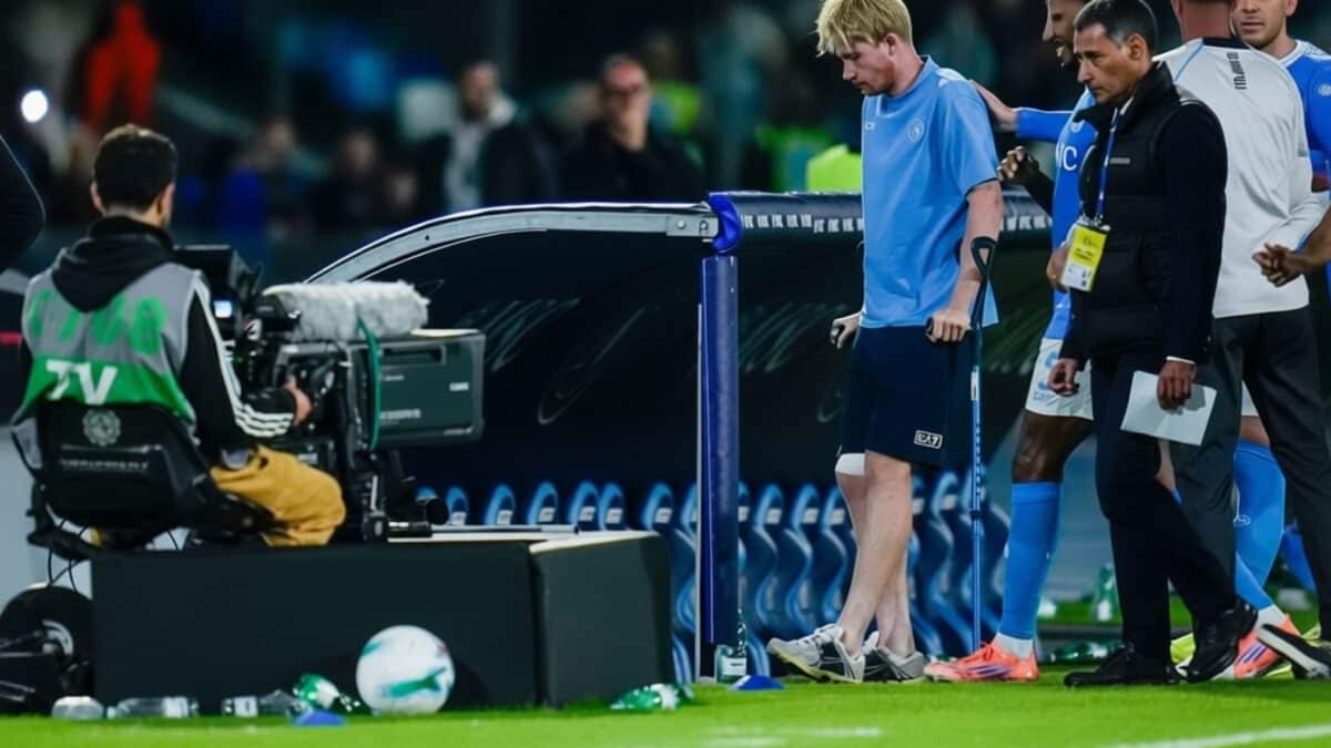 Viitorul lui De Bruyne la Napoli, incert. Belgianul de 34 de ani pleacă după 30 de meciuri ratate