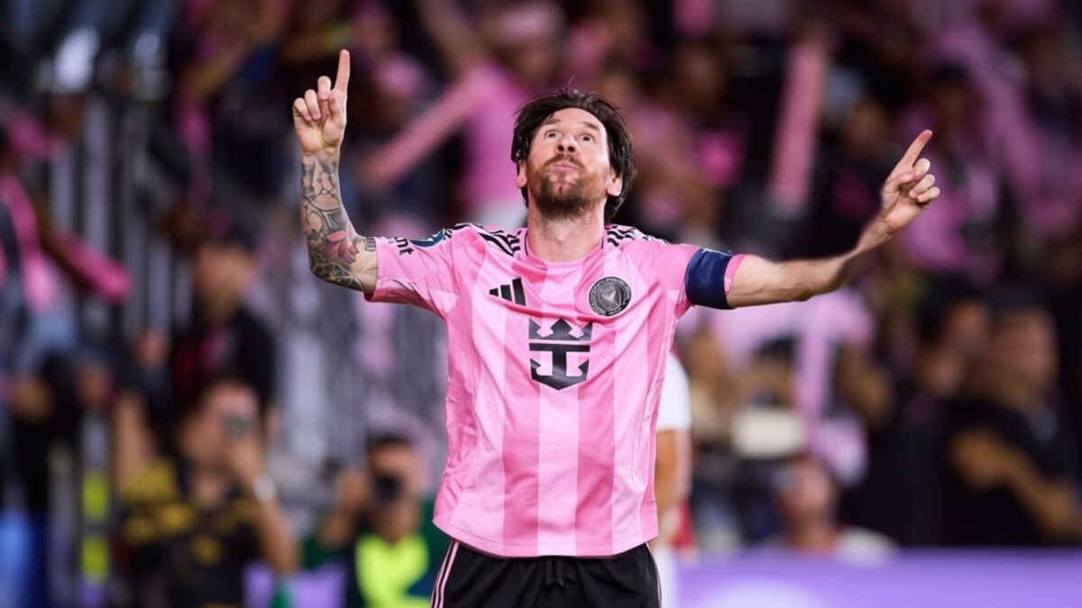 Messi intră în istoria fotbalului – o tribună întreagă îi va purta numele din 4 aprilie