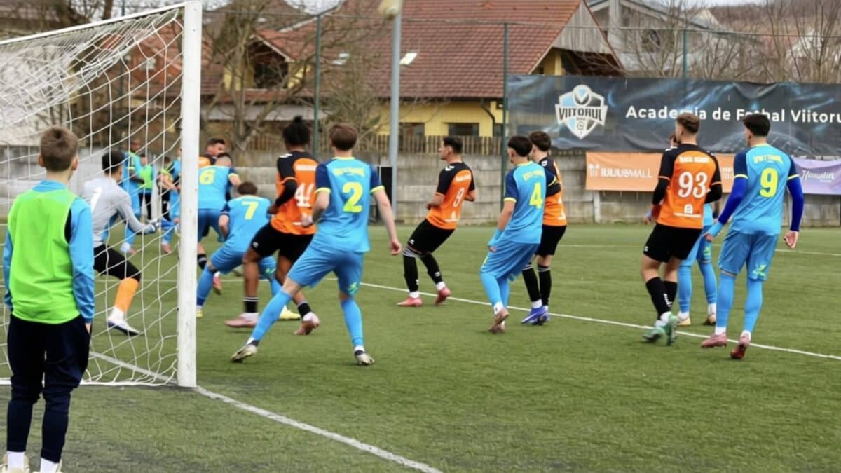 Jucați sau plecați! Doi fotbaliști de la Minaur Baia Mare, excluși din lot