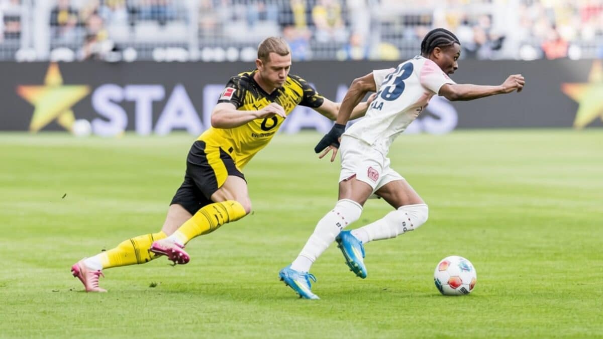 Eșecul lui Dortmund cu 1-0 o face pe Bayern virtual campioană în Bundesliga