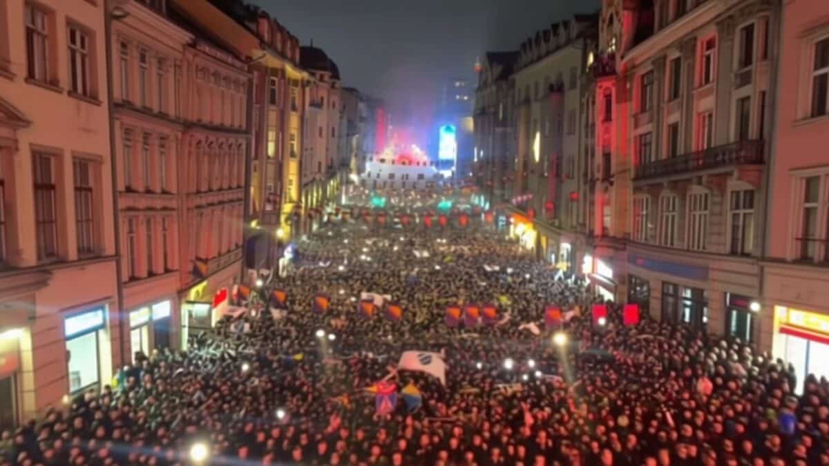 Sărbătoare uriașă la Sarajevo – 100.000 de fani au ieșit în stradă pentru Mondial