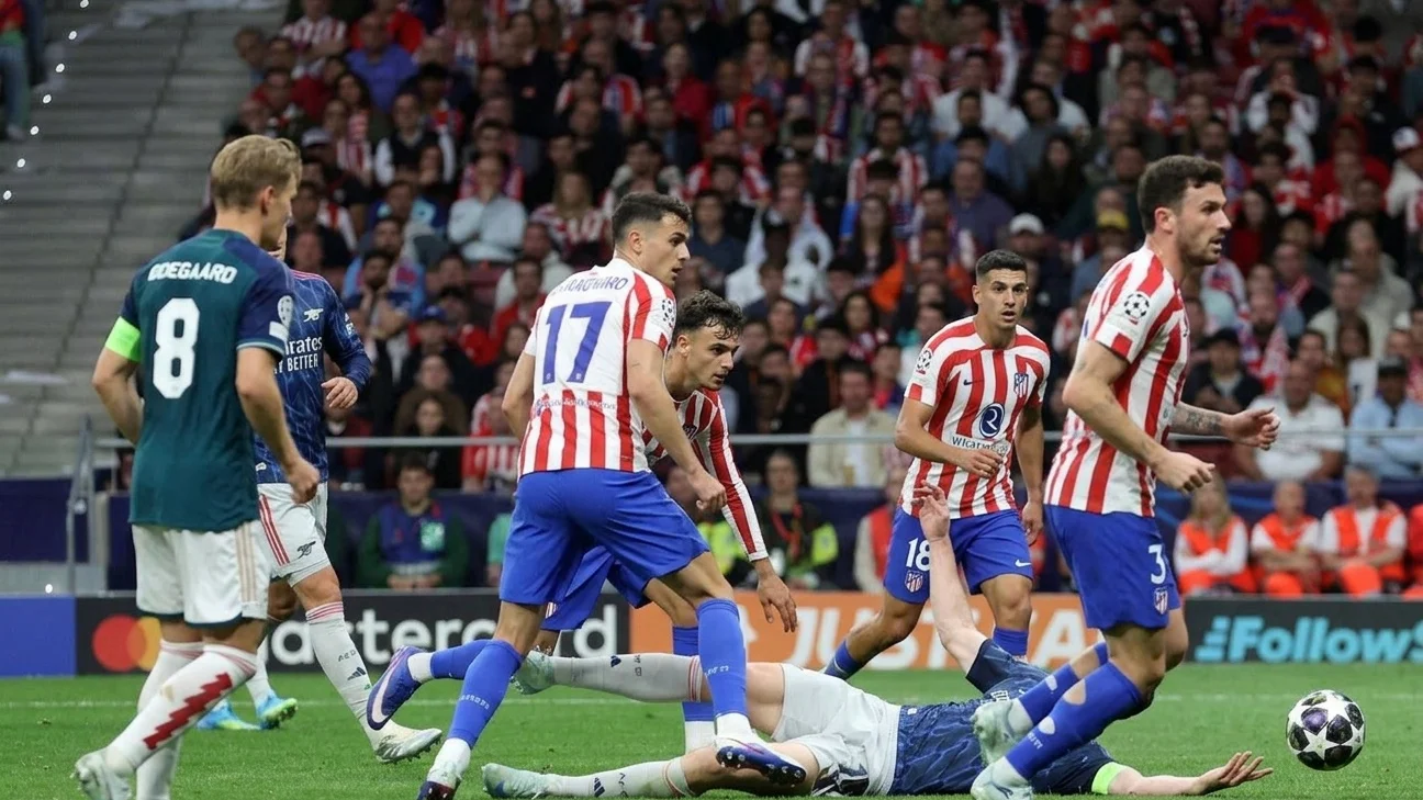 Acuzații incredibile după Atletico Arsenal. Prestația lui a fost suspectă. Nota 4