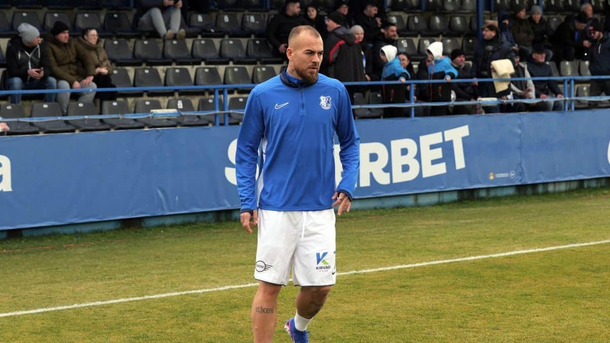 Denis Alibec și-a etalat noua bestie de 210.000 de euro la Farul – FCSB