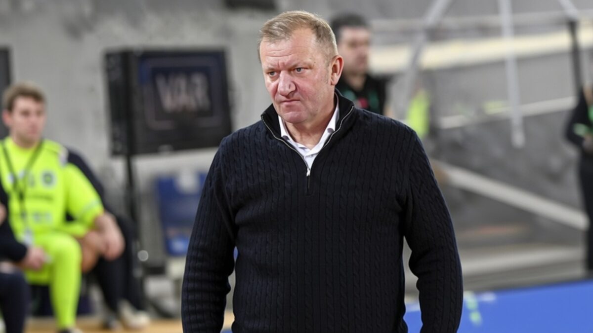 Dorinel Munteanu a răbufnit după 0-2 la Galați și acuză „Numai bolnavii fac comparații”