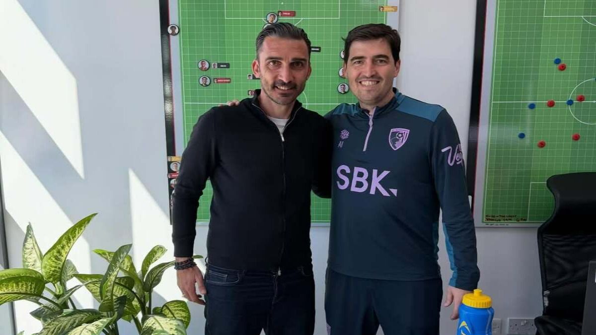 Elias Charalambous a plecat în Anglia la o zi după ce Becali a anunțat că îl vrea la FCSB