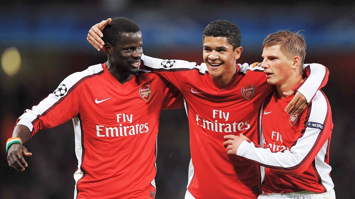 Fostul star de la Arsenal a pierdut 3 case și a ajuns falit după divorț