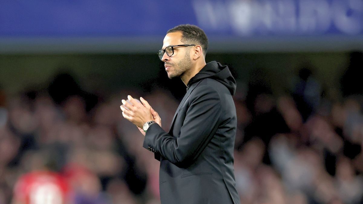 Chelsea l-a demis pe antrenorul Liam Rosenior după mai puțin de 4 luni