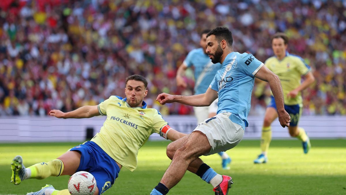 Manchester City revine de la 0-1 și ajunge în a treia finală consecutivă de Cupa Angliei