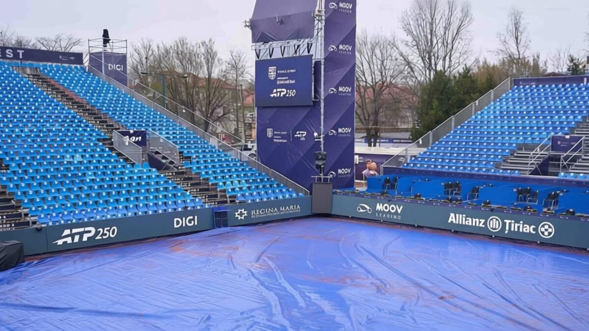 Ploaia a dat peste cap Țiriac Open. Doar un meci din 7 s-a terminat joi
