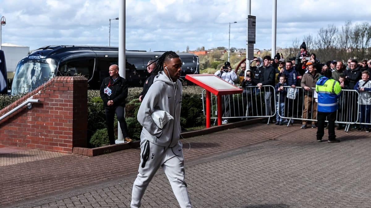 Măsură extremă la Tottenham, echipa lui Drăgușin angajează psiholog