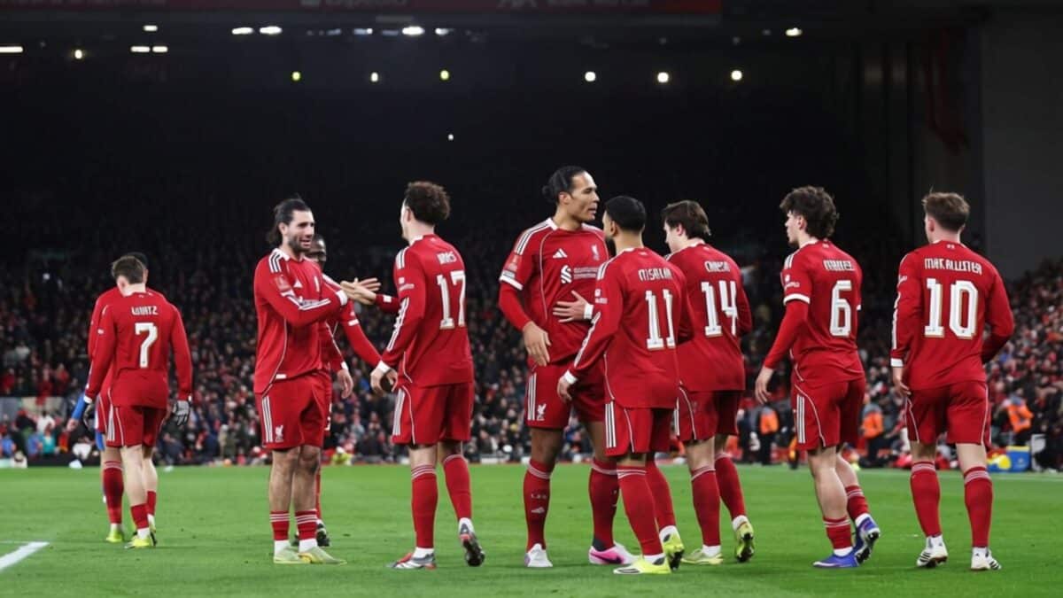 Creștere de 5% la bilete, fanii lui Liverpool anunță boicotul pe Anfield