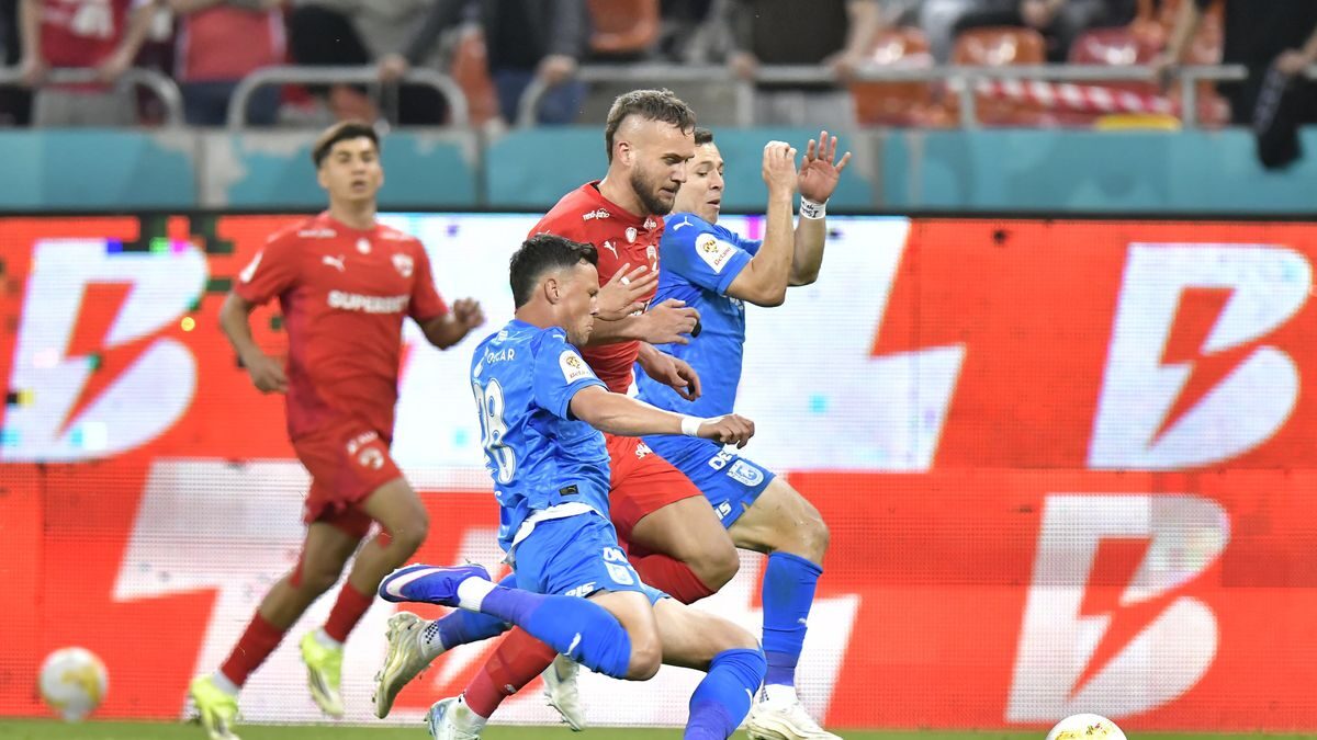 Bătălie totală pentru Europa după ce U Cluj și Craiova au ajuns în finala Cupei