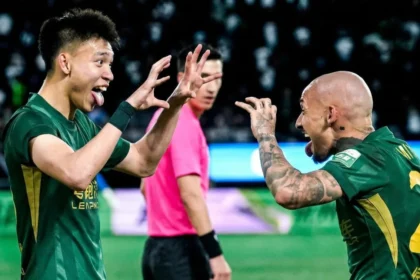 Alex Mitrita Zhejiang FC