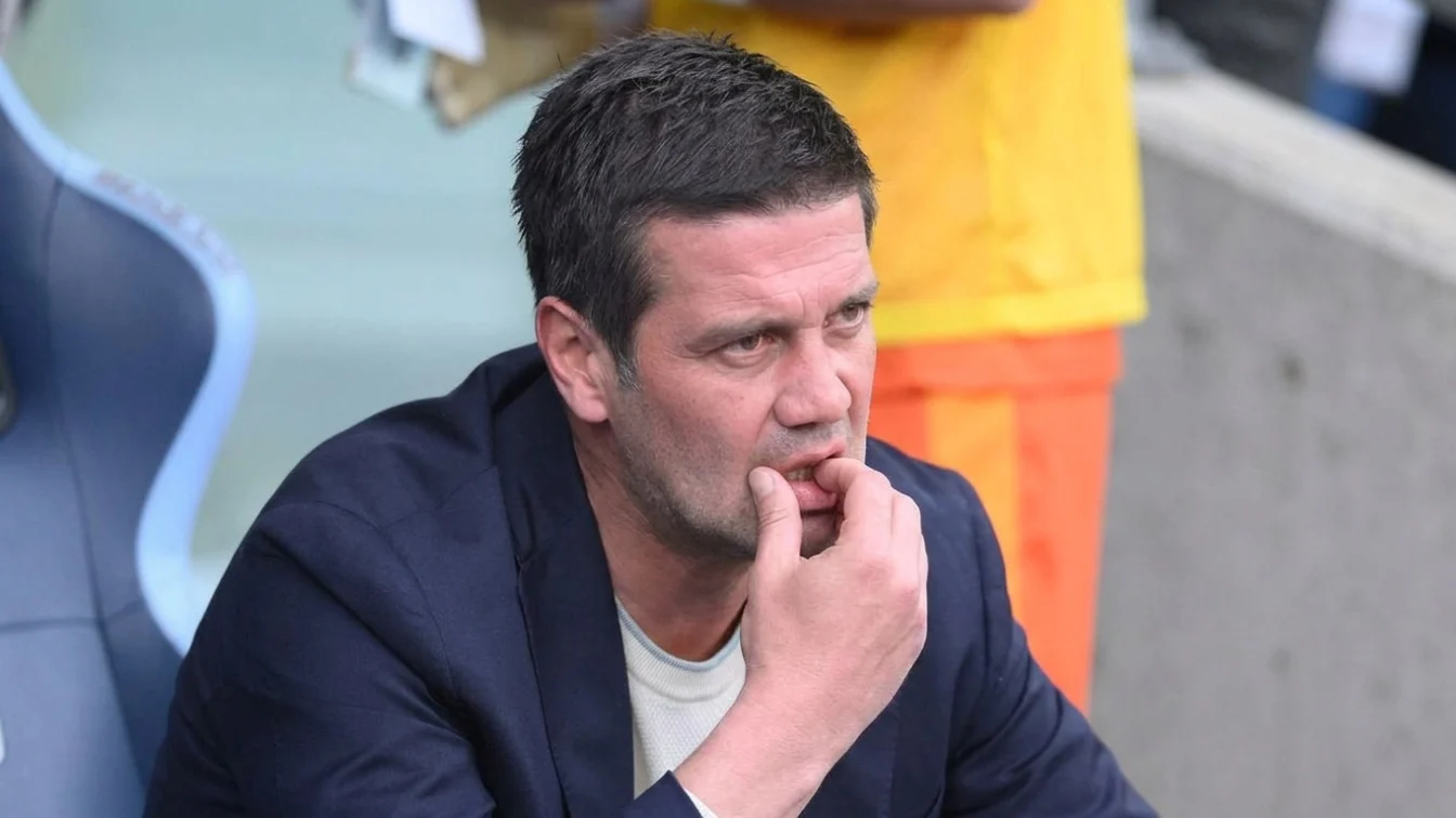 Spaniolii au scris adevărul despre Cristi Chivu și planul său. Au făcut și un sondaj: „E un mare antrenor?”