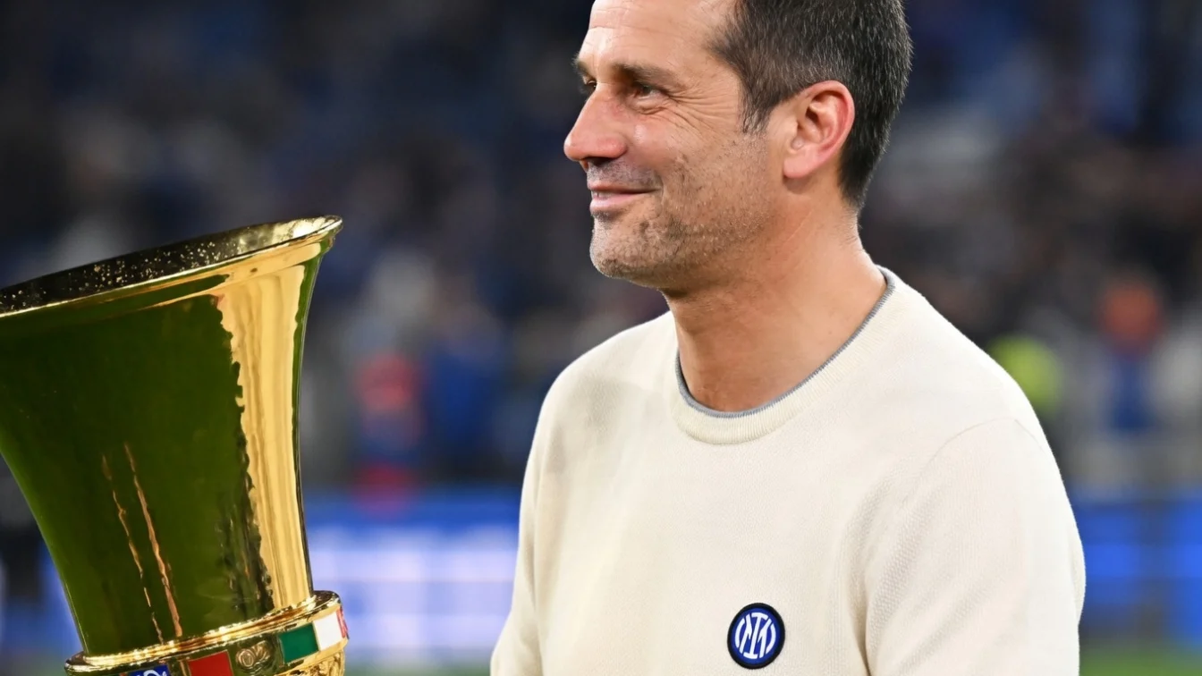 Cristi Chivu prelungeste contractul cu Inter până în 2028. Salariul urca la 3.2 milioane euro