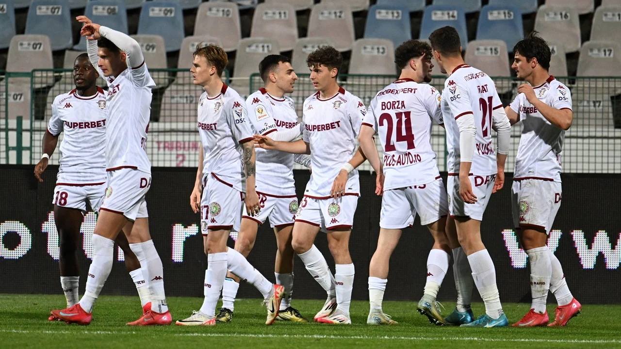 Cristian Ignat revine la Rapid dupa imprumutul la Petrolul Ploiești. Fundasul a jucat doar 6 meciuri