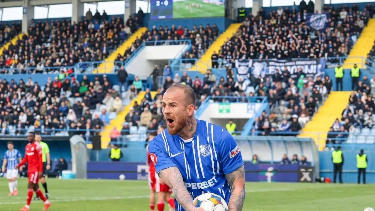Farul. Chindia 3-3. Denis Alibec neaga ca a injurat copiii la finalul meciului de baraj
