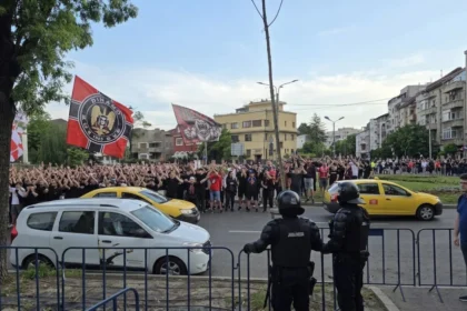 Dinamo negociaza cu ultrașii. Sigla, subiect de conflict major in club
