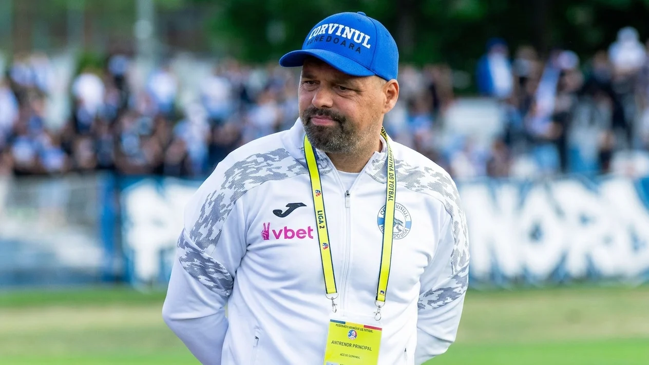 Florin Maxim Corvinul Mircea Lucescu