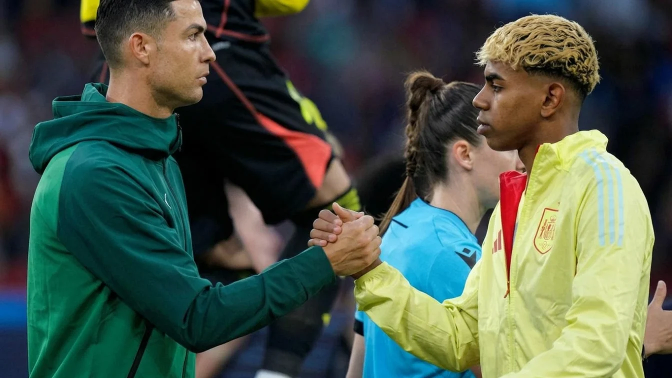 Barcelona invinge Real Madrid 2-0. Lamine Yamal il depaseste pe Cristiano Ronaldo la titluri
