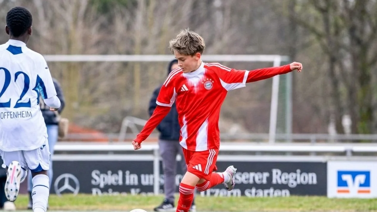 Surpriza uriasa in fotbalul mondial. Un roman de 13 ani uimeste la Bayern Munchen