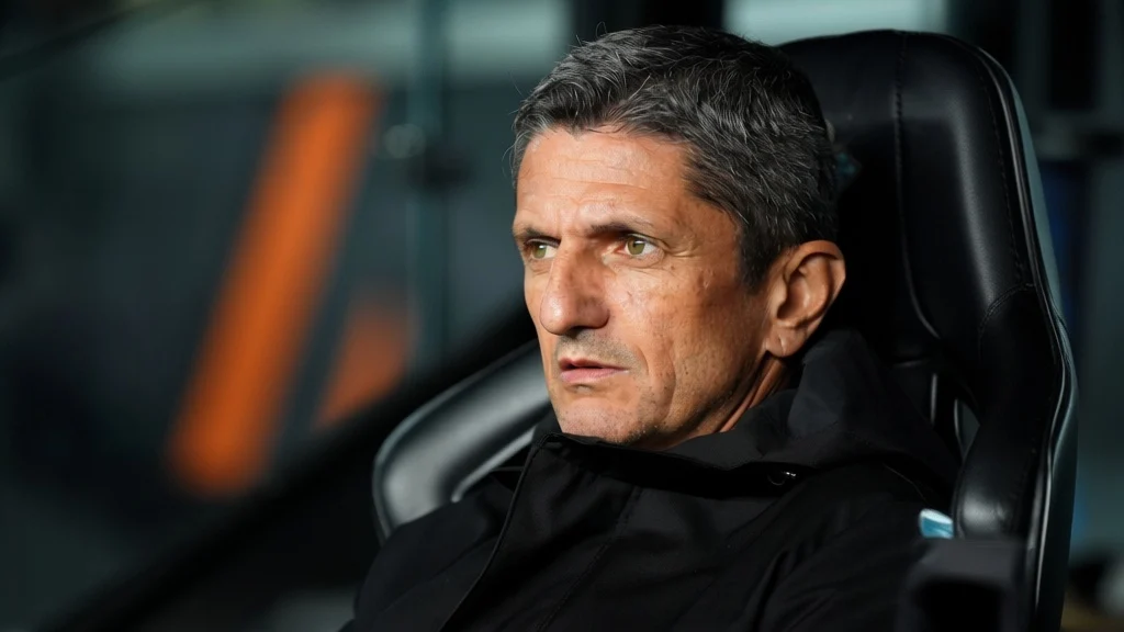 Razvan Lucescu rămâne la PAOK Salonic încă un an dupa ratarea calificarii în Champions League