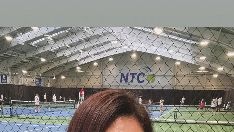 Simona Halep și Radu Albot inving cu 6-4, 2-6, 10-7 la Chisinau. Noul Centru de Tenis a fost inaugurat