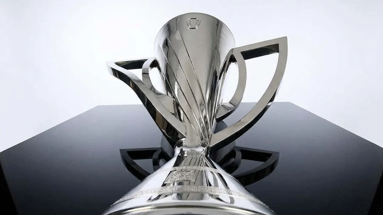 Surpriza uriasa pentru milioane de microbisti. Cine ia titlul in Superliga cu 76 la suta sanse
