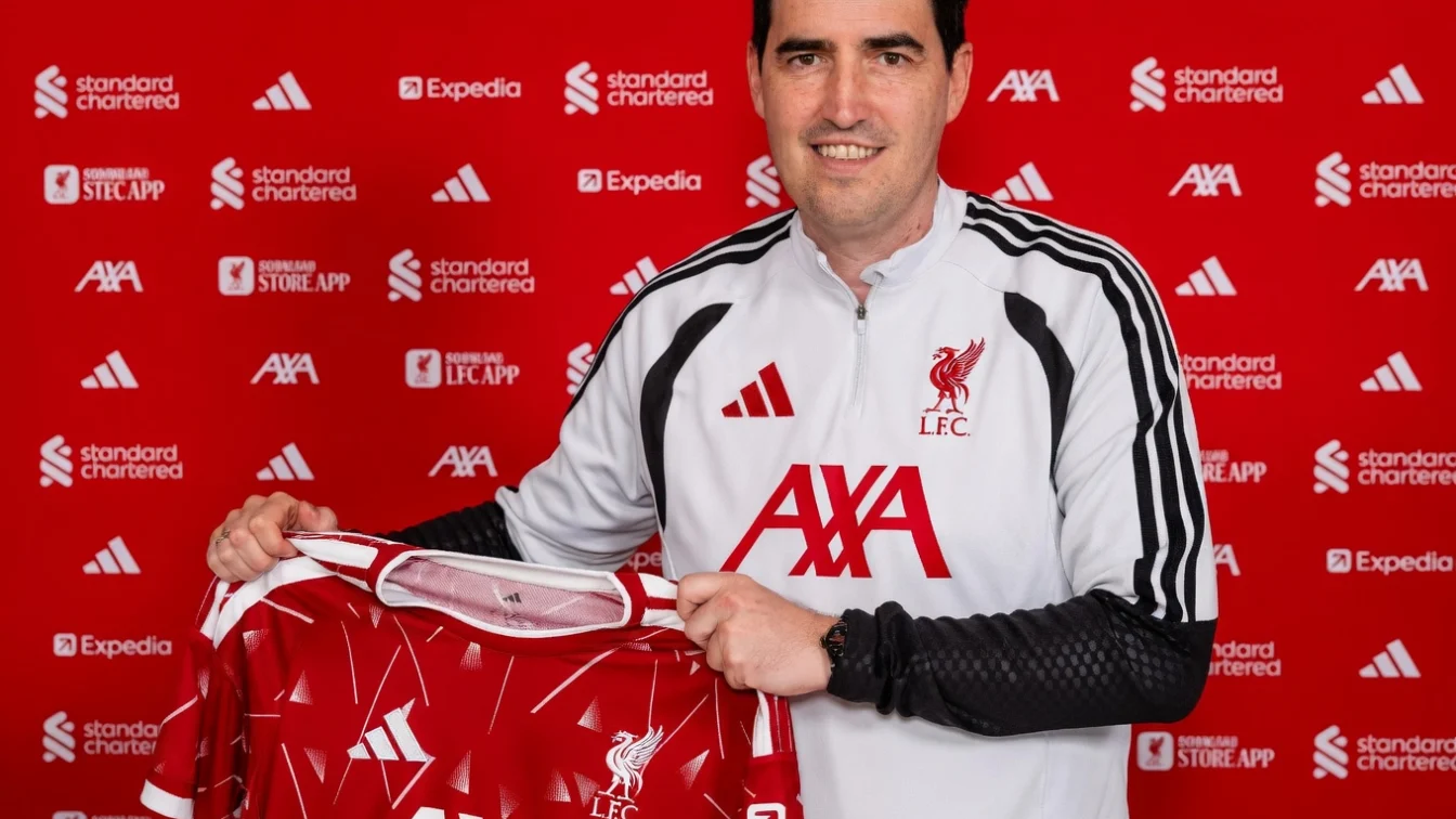 Andoni Iraola semneaza cu Liverpool pe 2 ani. Spaniolul il inlocuieste pe Arne Slot