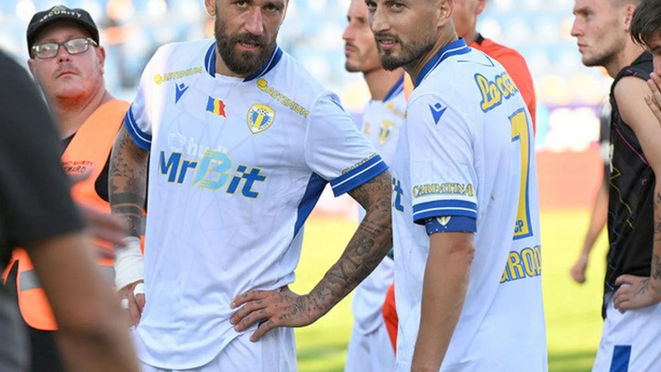 Petrolul se desparte de 8 jucatori. Clubul pregateste insolventa pentru datorii de 9 milioane euro